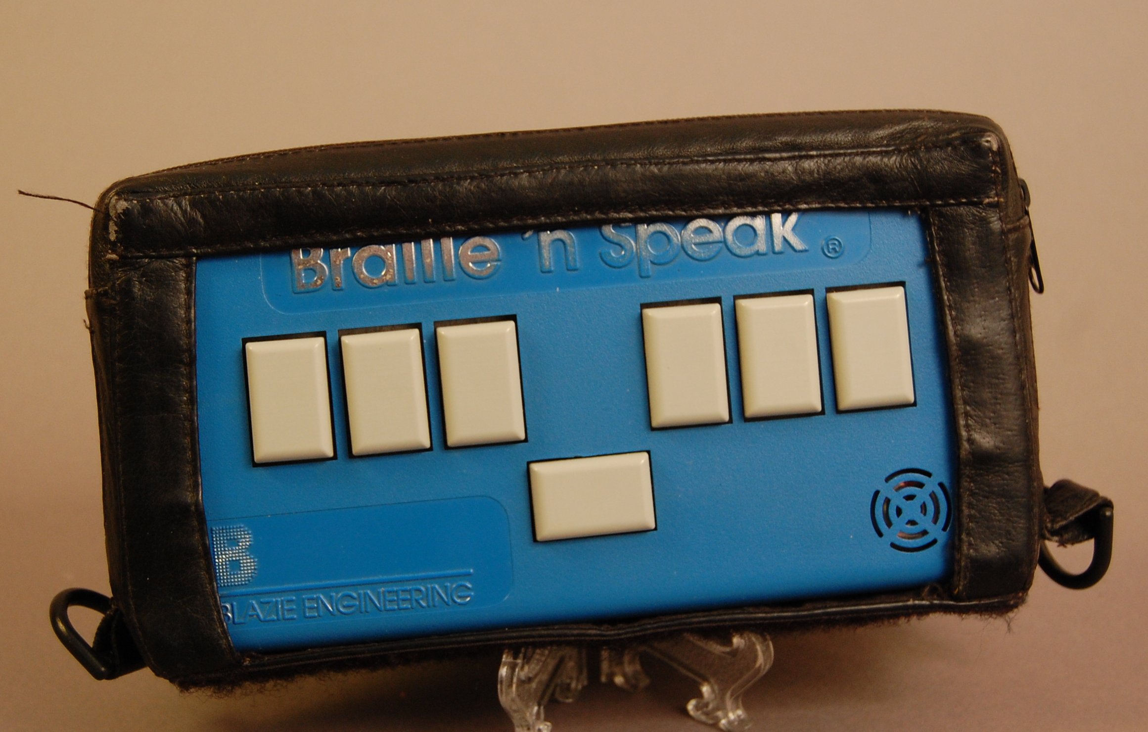 Braille 'n Speak-1